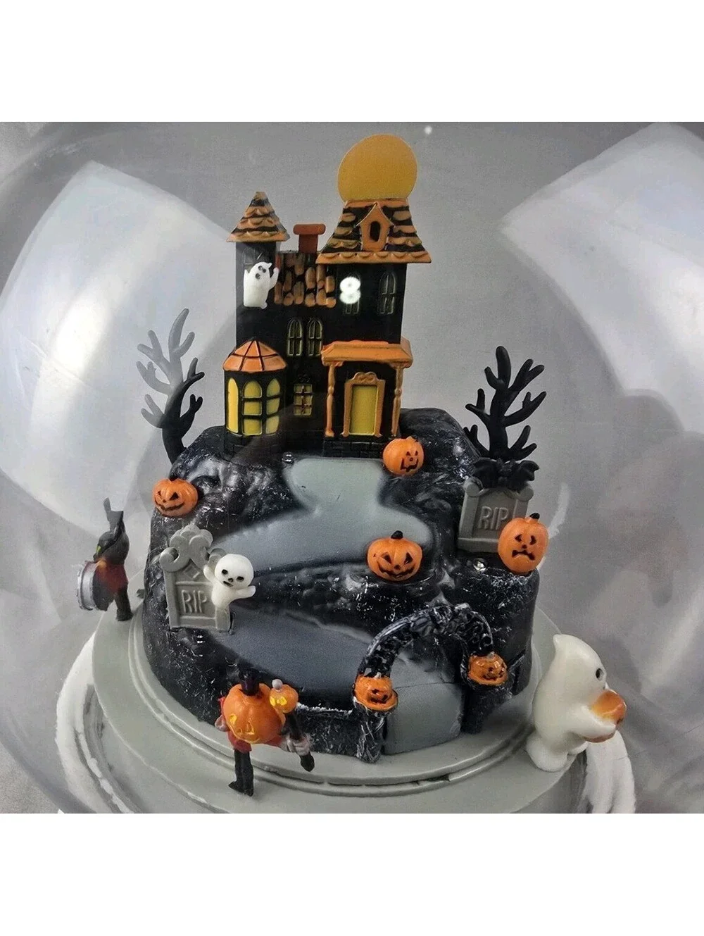 The Spooky Spectacular Halloween Animated 8